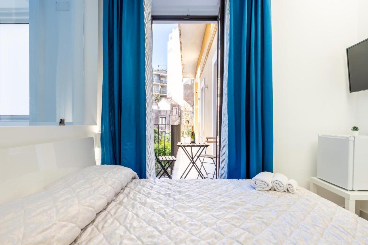 カターニア Palazzobellini Bed & Breakfast エクステリア 写真