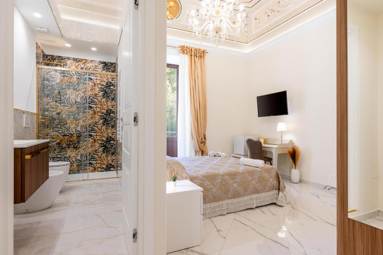 カターニア Palazzobellini Bed & Breakfast エクステリア 写真