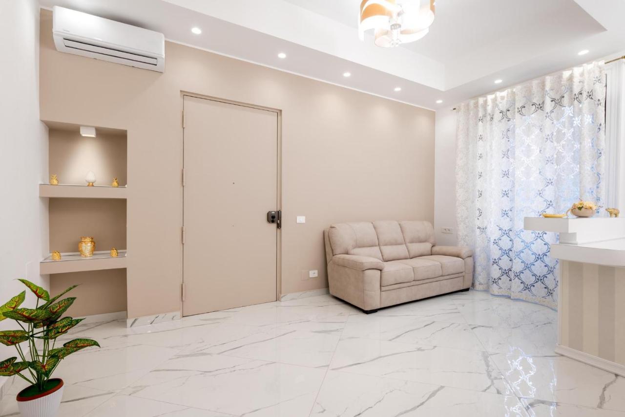 カターニア Palazzobellini Bed & Breakfast エクステリア 写真