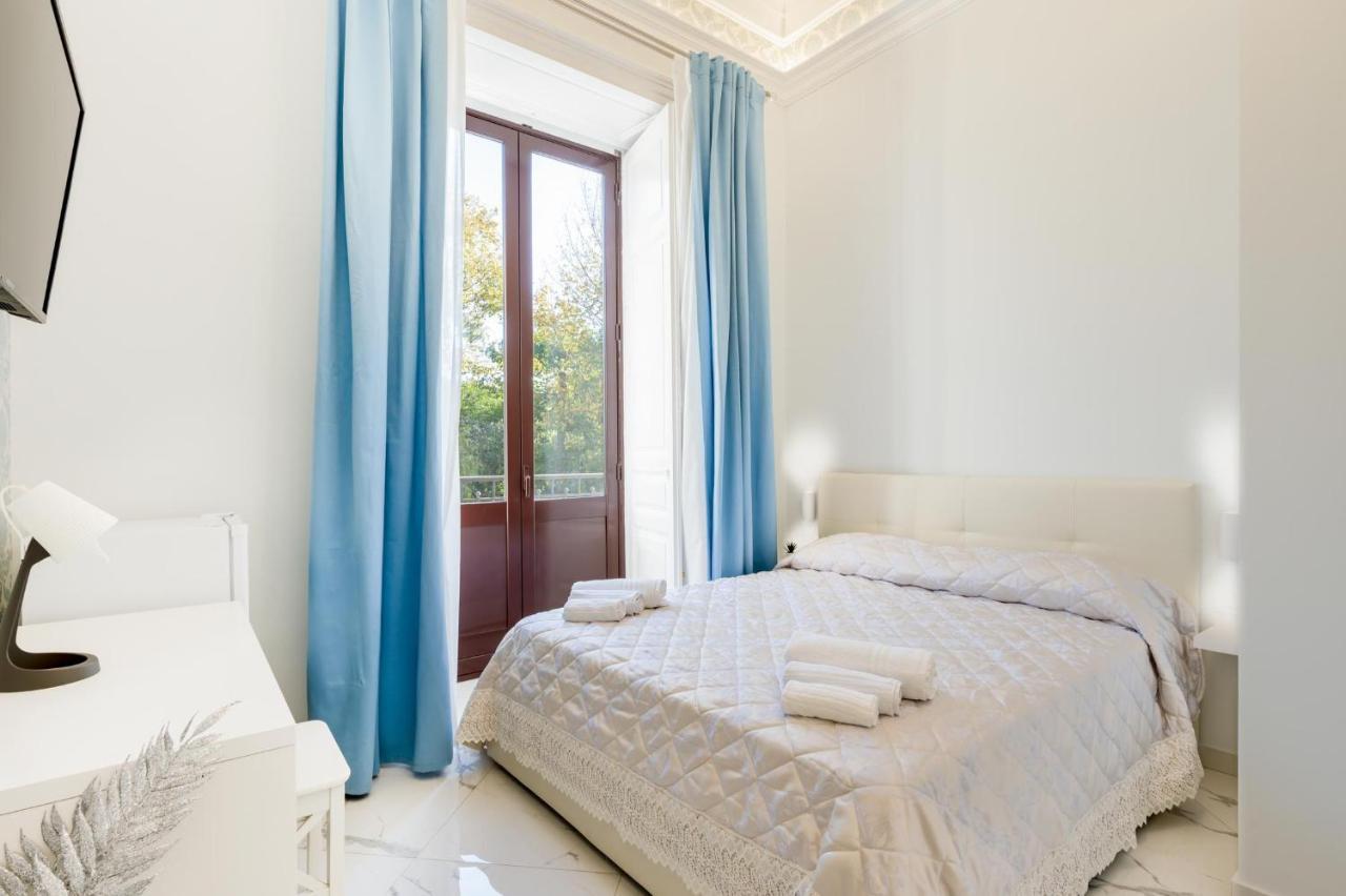 カターニア Palazzobellini Bed & Breakfast エクステリア 写真