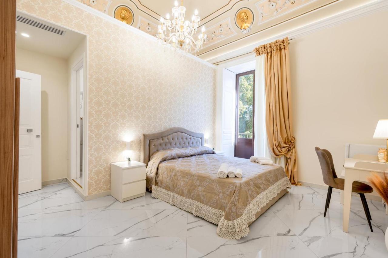 カターニア Palazzobellini Bed & Breakfast エクステリア 写真