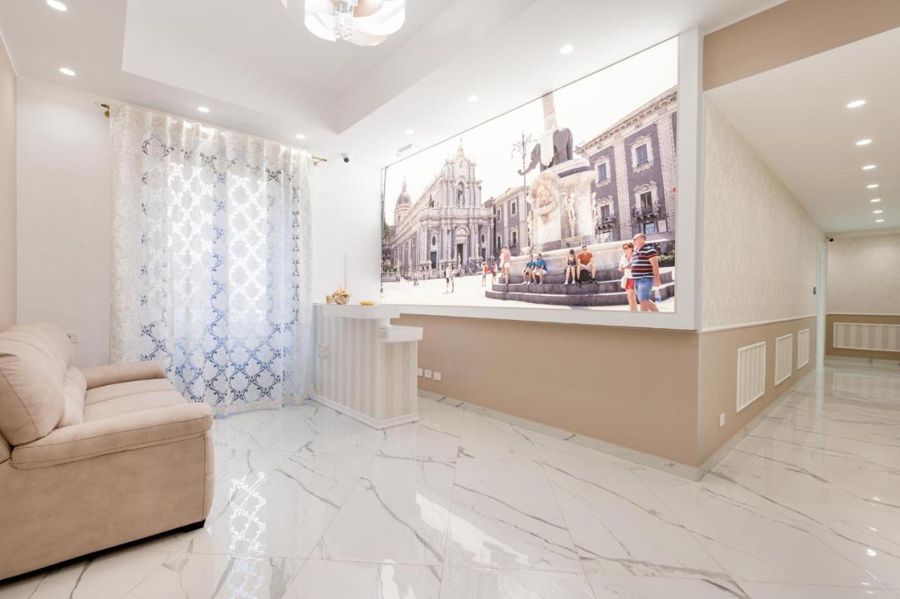 カターニア Palazzobellini Bed & Breakfast エクステリア 写真