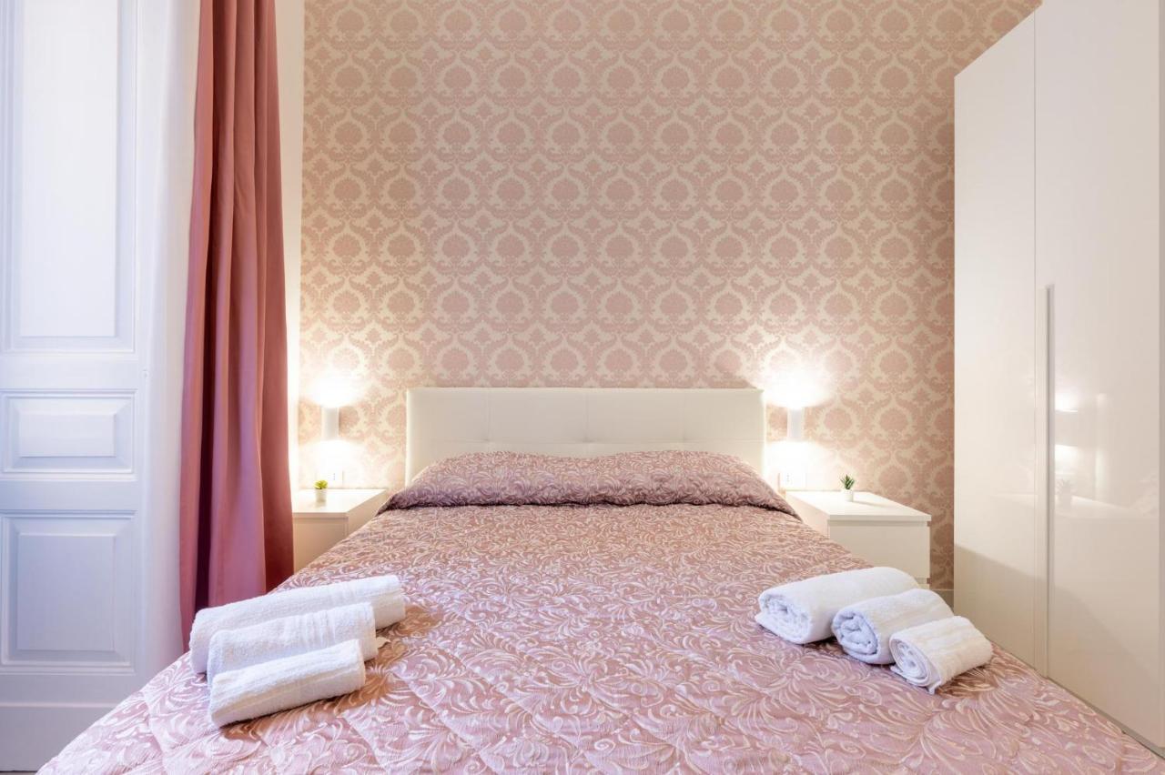カターニア Palazzobellini Bed & Breakfast エクステリア 写真